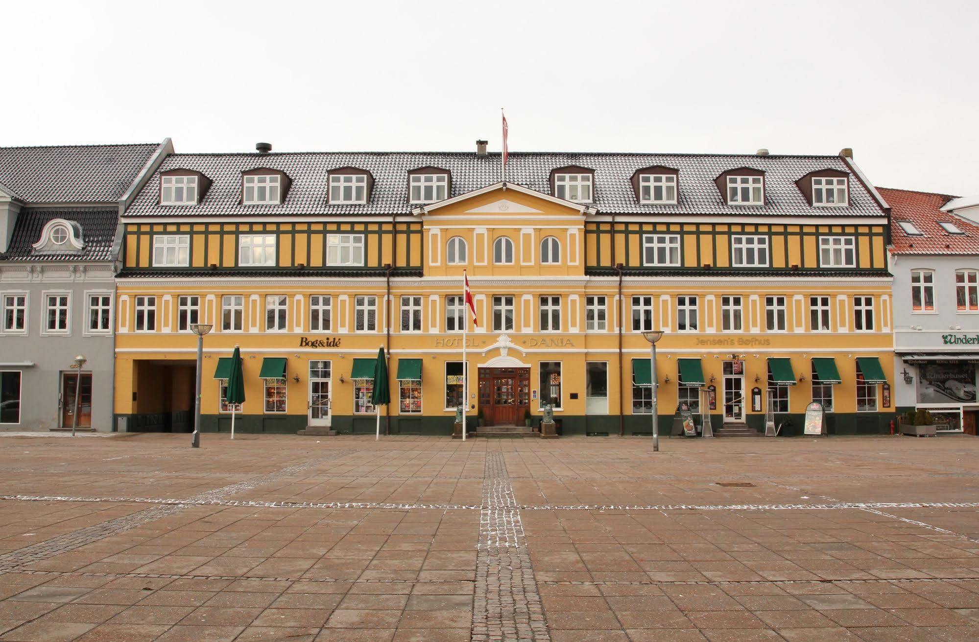 Hotel Dania Silkeborg Ngoại thất bức ảnh